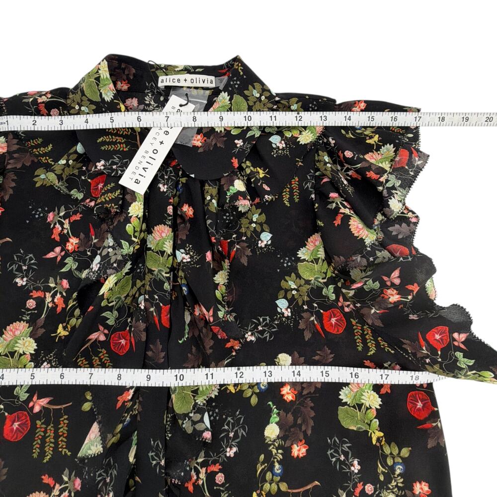 ALICE+OLIVIA Floral Ruffle Blouse in Blush Kiss Black S - Picture 8 of 9